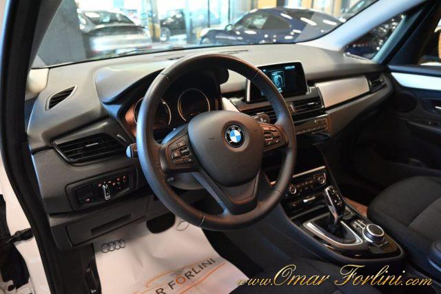 BMW 218 i ACTIVE TOURER BUSINESS AUTO NAVI TEL PDC 17"FULL