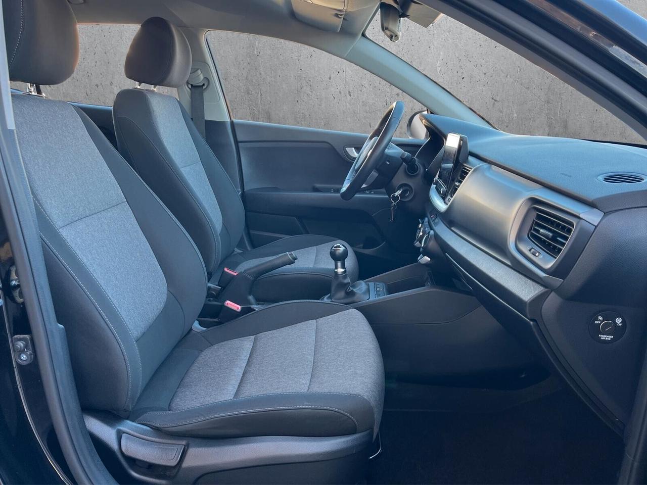 Kia Stonic 1.2 Urban Smart Pack 84 Cv