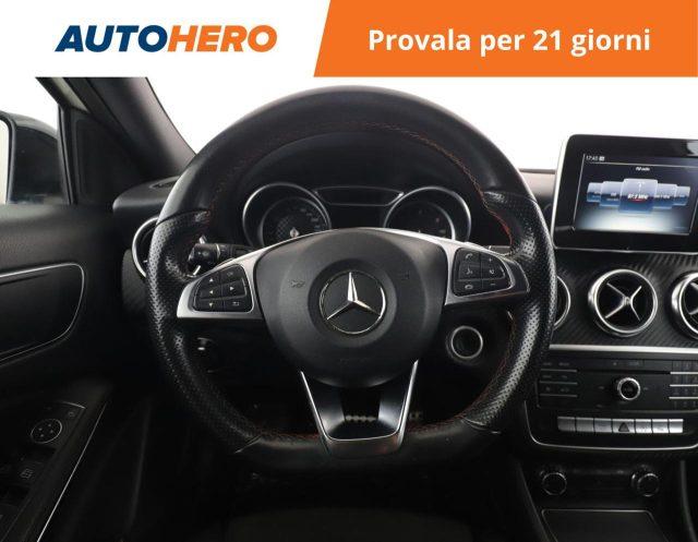 MERCEDES-BENZ A 200 d Automatic Premium