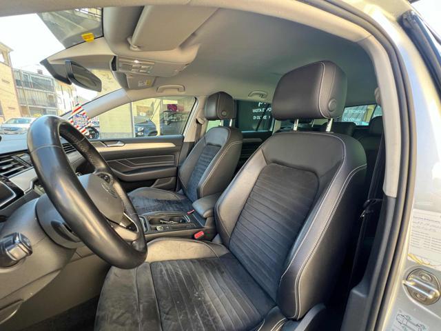 VOLKSWAGEN Passat Variant 2.0 TDI SCR EVO DSG Executive