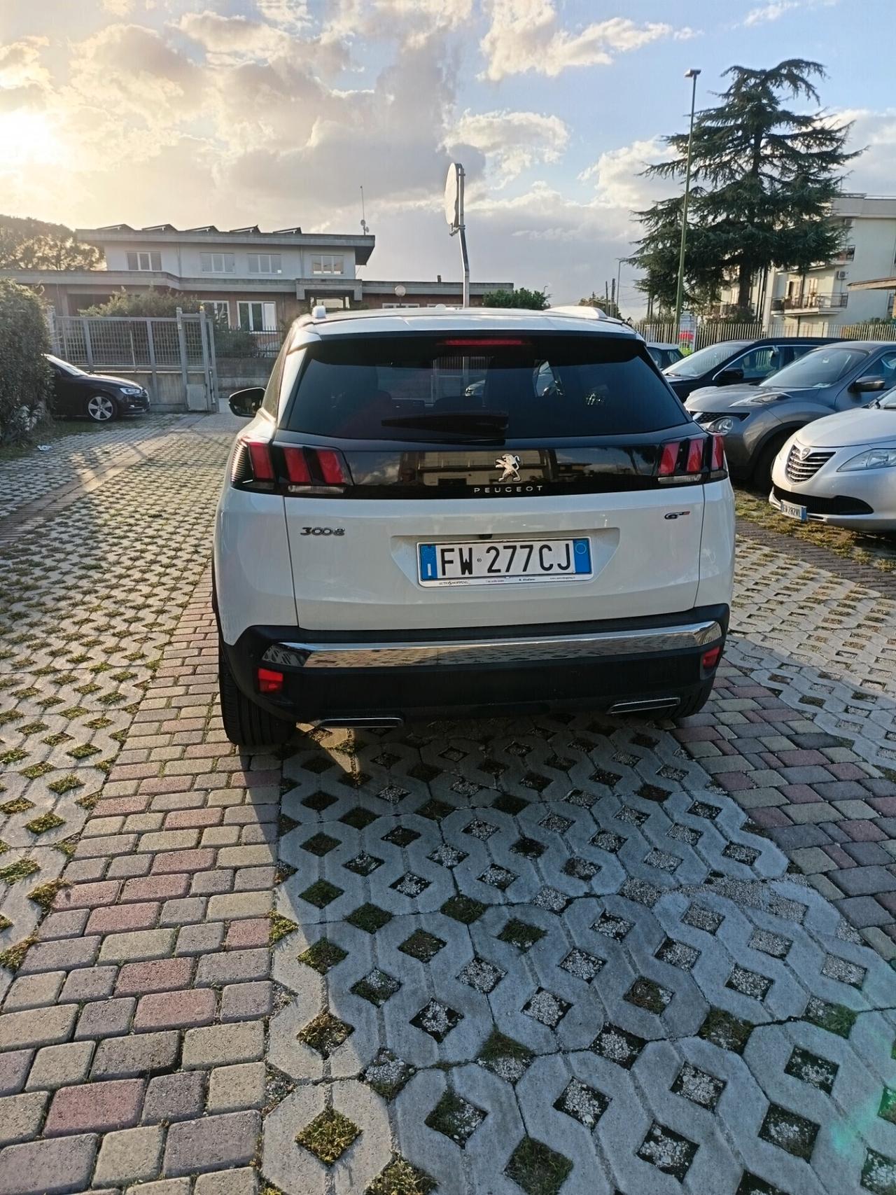 Peugeot 3008 BlueHDi 180 S&S EAT8 GT