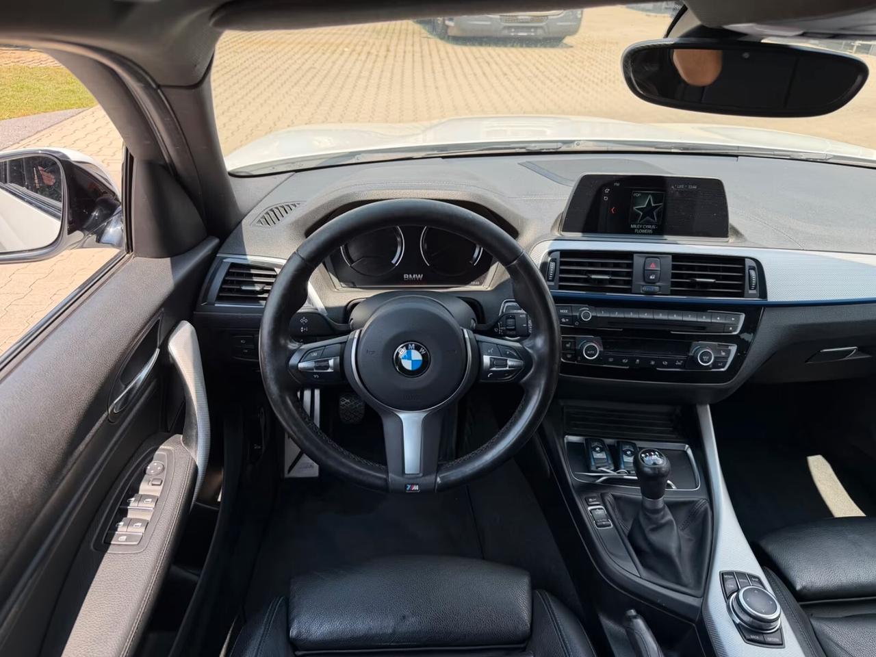 Bmw 118 i 5 porte. Edizione M Sport Shadow
