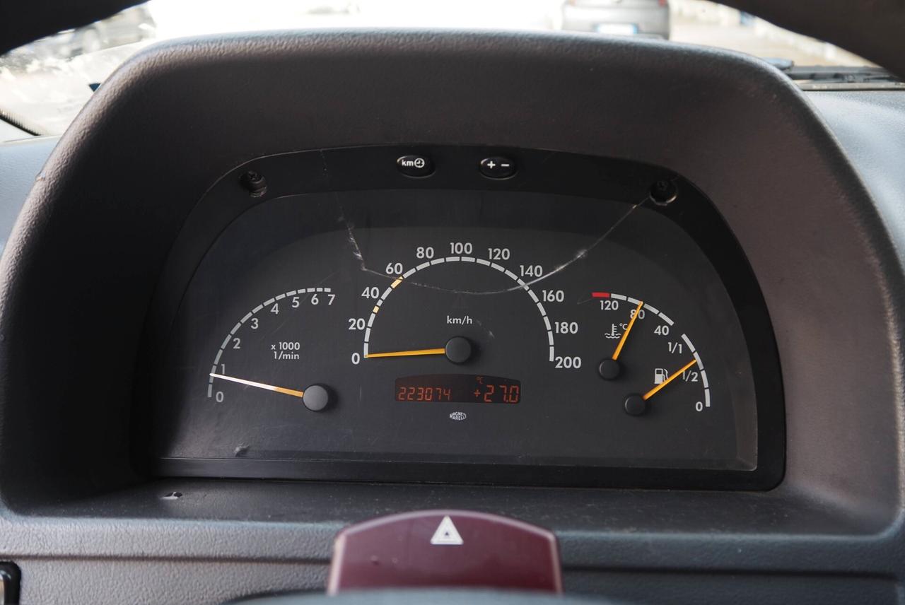Mercedes-benz V 220 CDI •7 Posti•