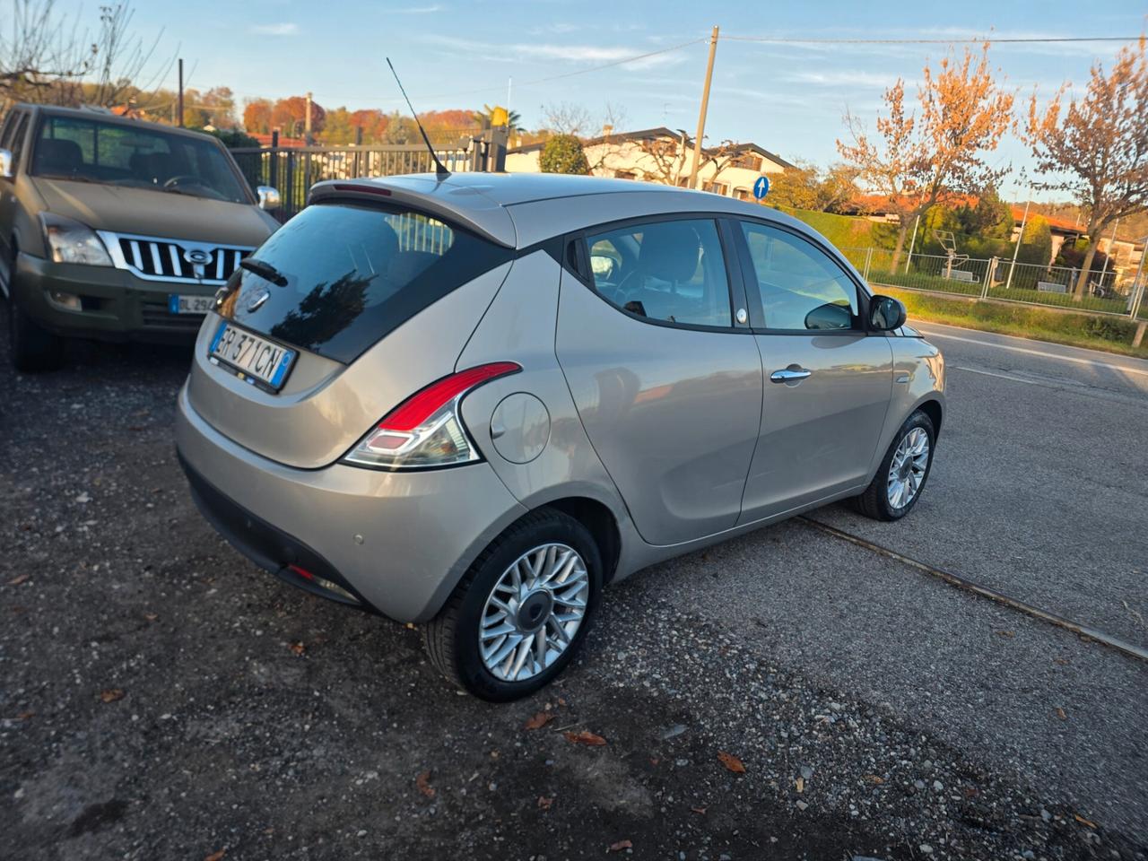 Lancia Ypsilon 1.2 69 CV 5 porte GPL Ecochic Gold