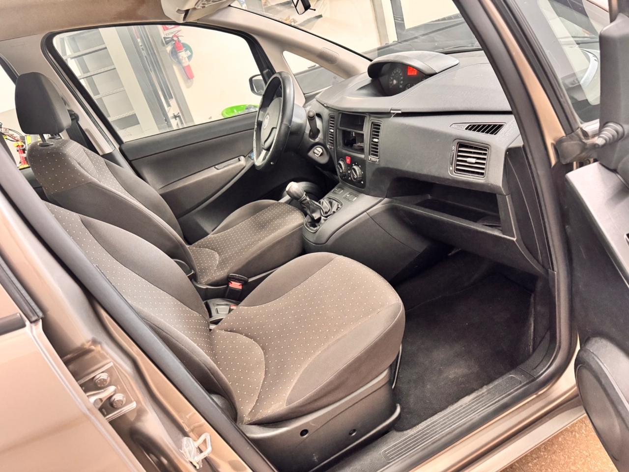 Fiat Idea 1.3 Mjt BlackMotion 75.000 KM - 2008
