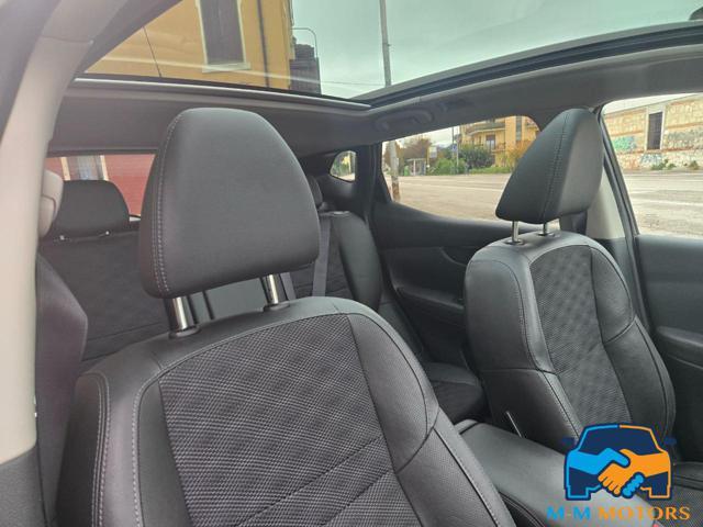 NISSAN Qashqai 1.5 dCi Tekna Plus