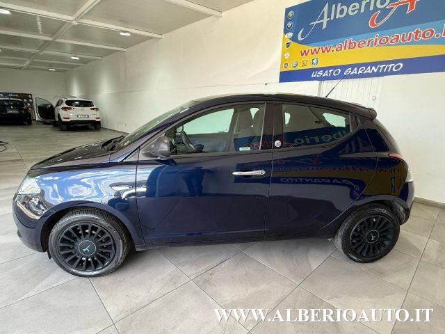 LANCIA Ypsilon 1.2 69 CV 5 porte GPL Ecochic Silver
