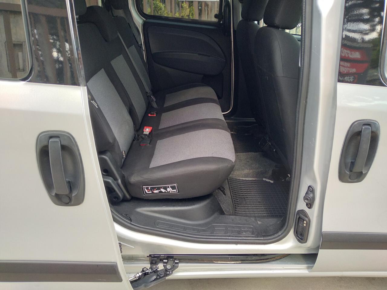 Fiat Doblò 1.4 T-Jet 16V Natural Power Dynamic