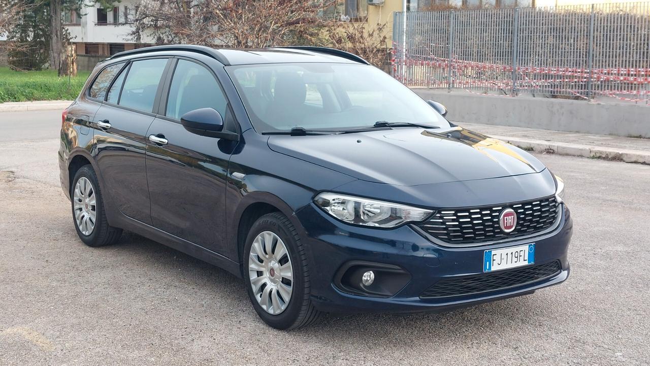 Fiat Tipo 1.4 T-Jet 120CV GPL SW Lounge