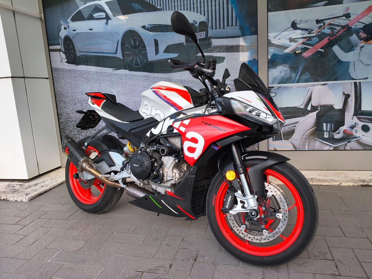 Aprilia Tuono 660 Factory