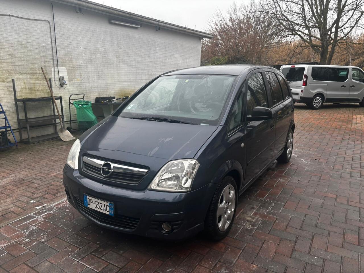 Opel Meriva 1.4 16V Cosmo UNICO PROPRIETARIO GUIDABILE DA NEOPATENTATI