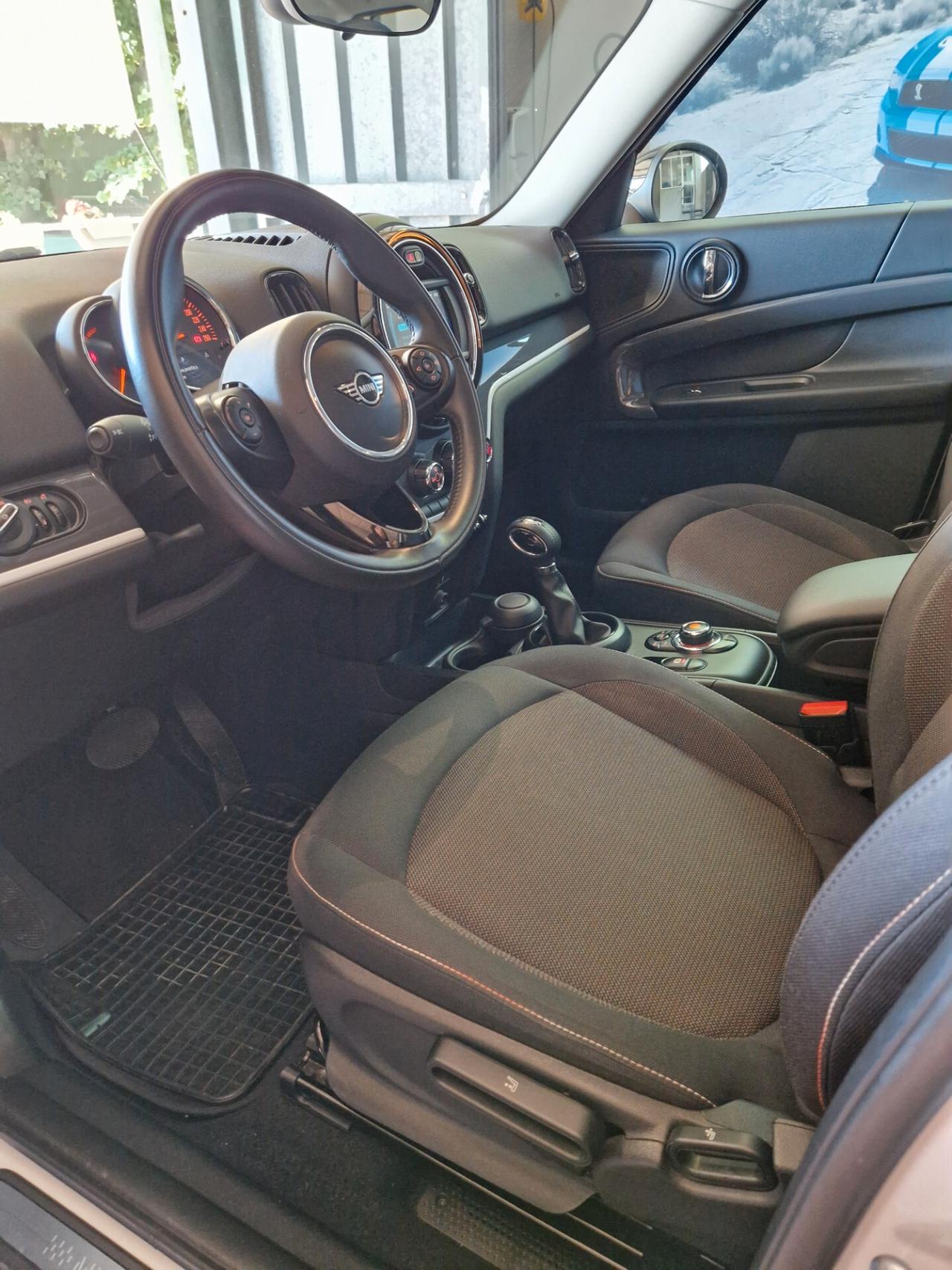 Mini Cooper Countryman 1.5 SE Business ALL4 Automatica