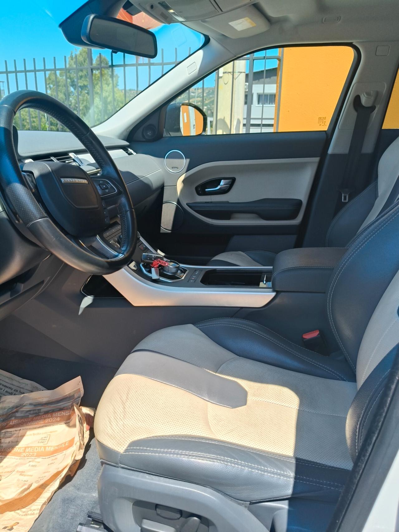Land Rover Range Rover Evoque Range Rover Evoque 2.2 TD4 5p. Dynamic
