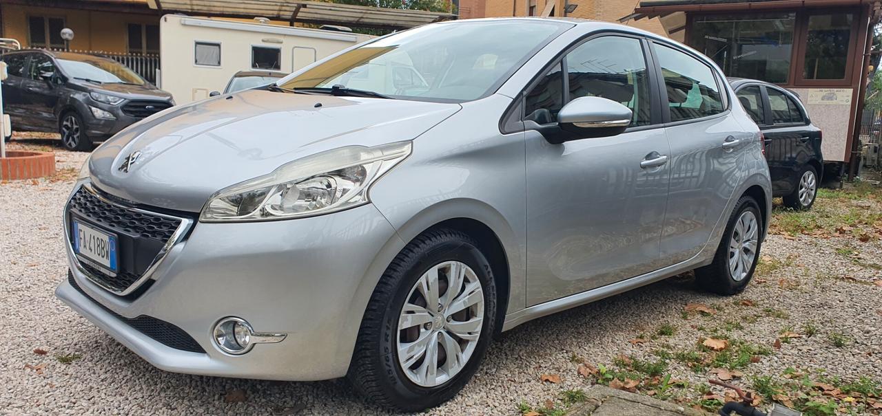 Peugeot 208 PureTech 82 5 porte Access