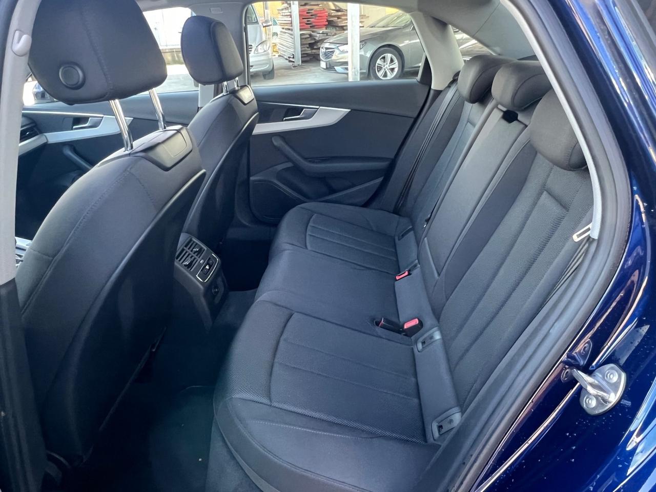 Audi A4 40 TDI quattro S tronic Business - Tetto Apribile - Finanziabile