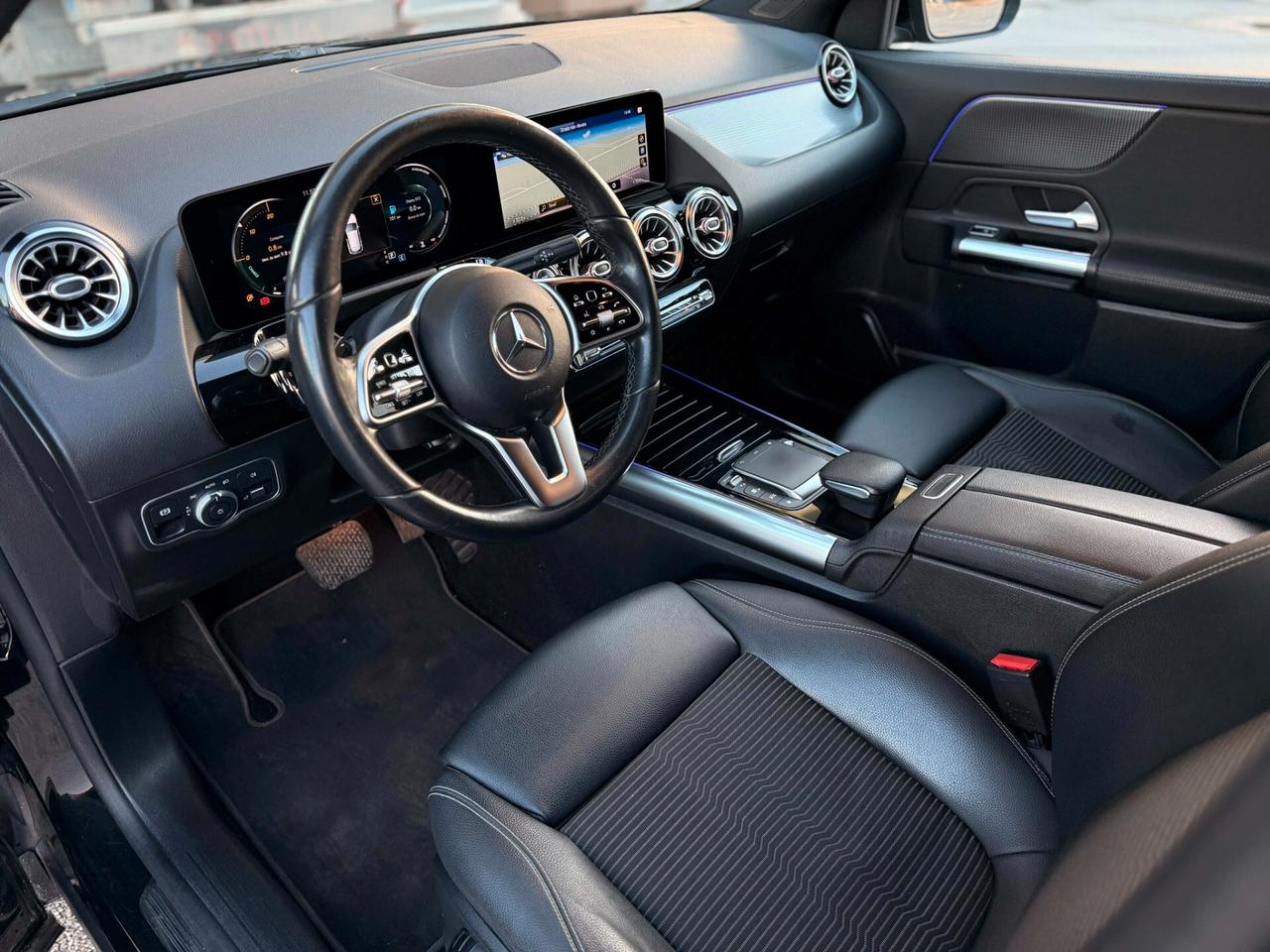 Mercedes-benz GLA 200 d Automatic Sport Plus TOTAL BLACK