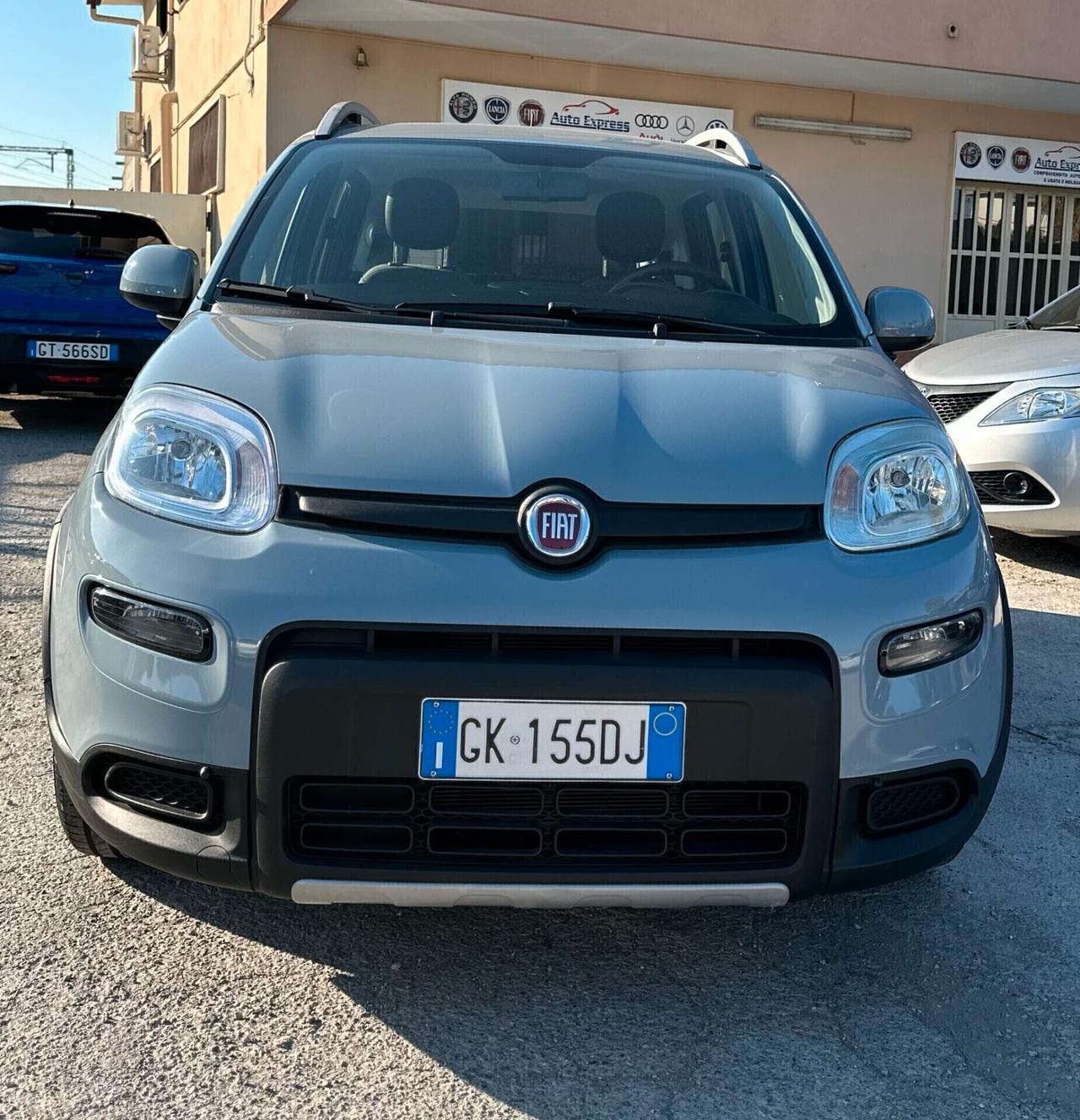 Fiat Panda 1.0 FireFly S&S Hybrid Red