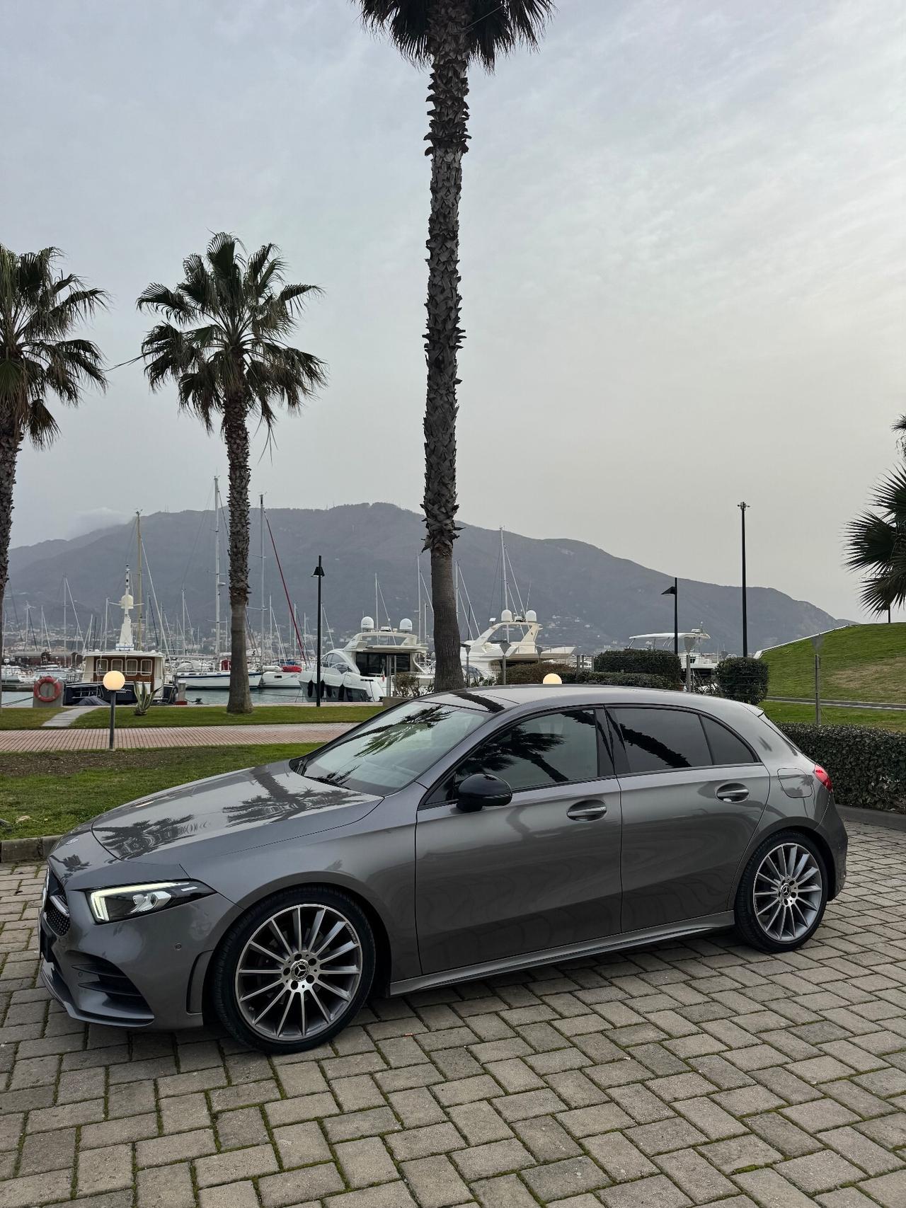 Mercedes-benz A 180 d Automatic Premium allestimento amg