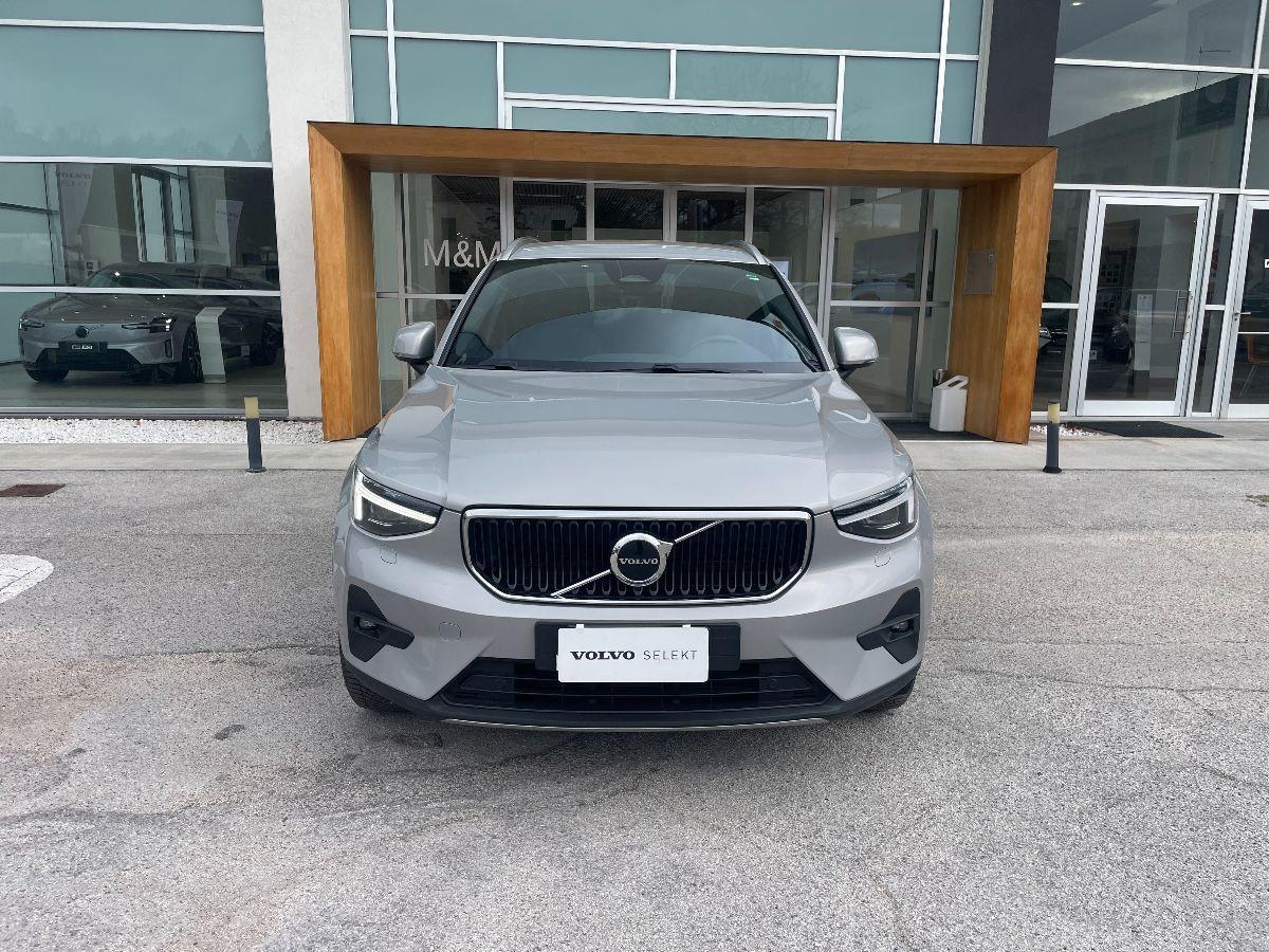 VOLVO - XC40 - B3 automatico Core