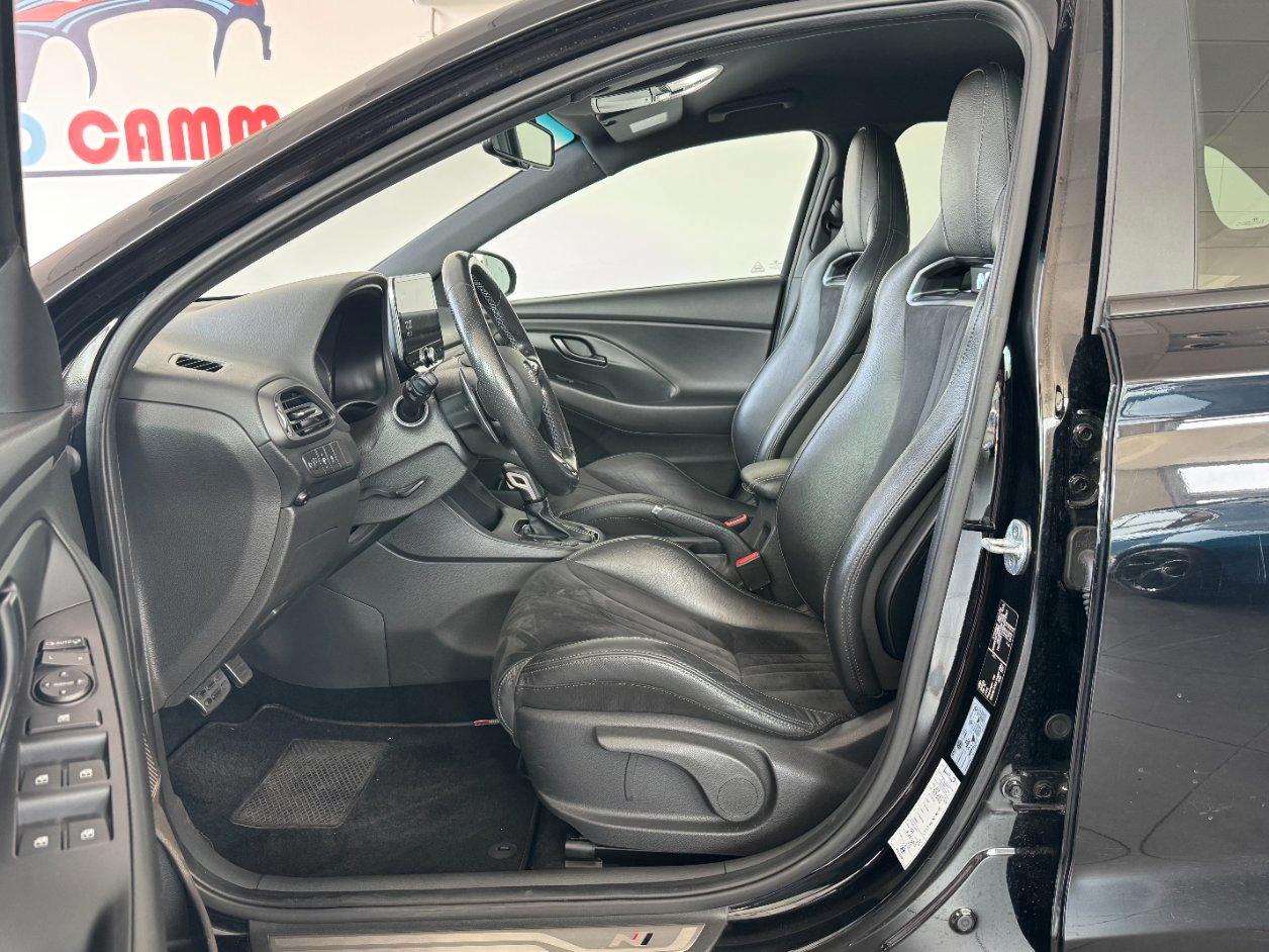Hyundai i30 N 2.0 T-gdi 275cv N Performance dct SEDILI GUSCIO