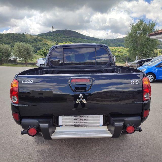 MITSUBISHI L200 2.5 DI-D/167CV Double Cab Warrior