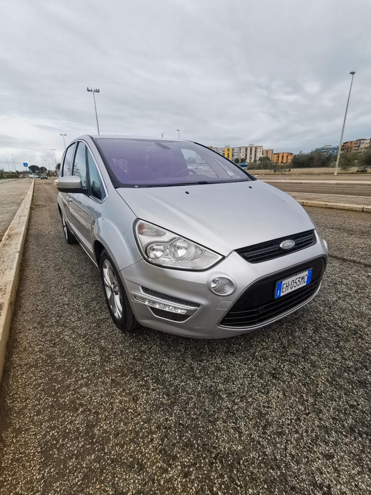 Ford S-Max 2.0 TDCi 140CV Tit. 7 POSTI 2011