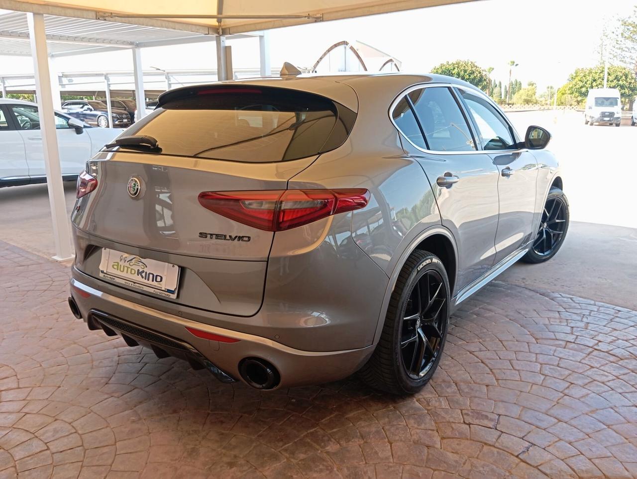 Alfa Romeo Stelvio 2.2 Turbodiesel 210 CV AT8 Q4 Veloce