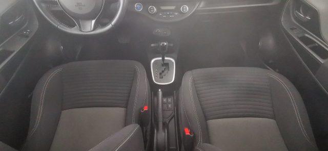 TOYOTA Yaris 1.5 Hybrid 5 porte Business