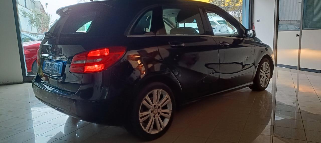 Mercedes-benz B 180 BENZINA SOLO 120MILA KM PREZZO SOTTO COSTO!!!!!
