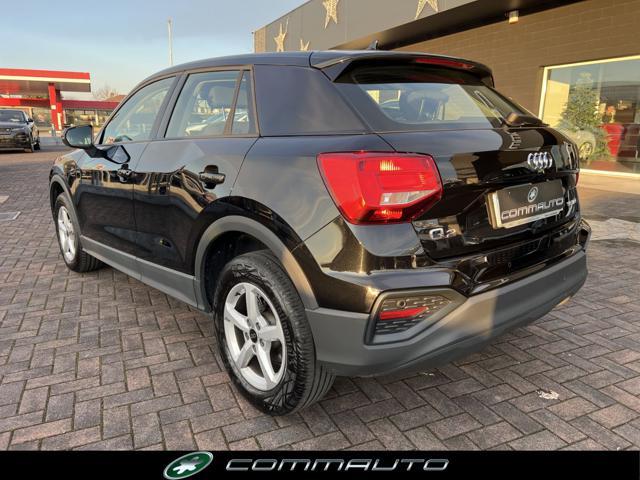 AUDI Q2 35 TFSI S tronic Business