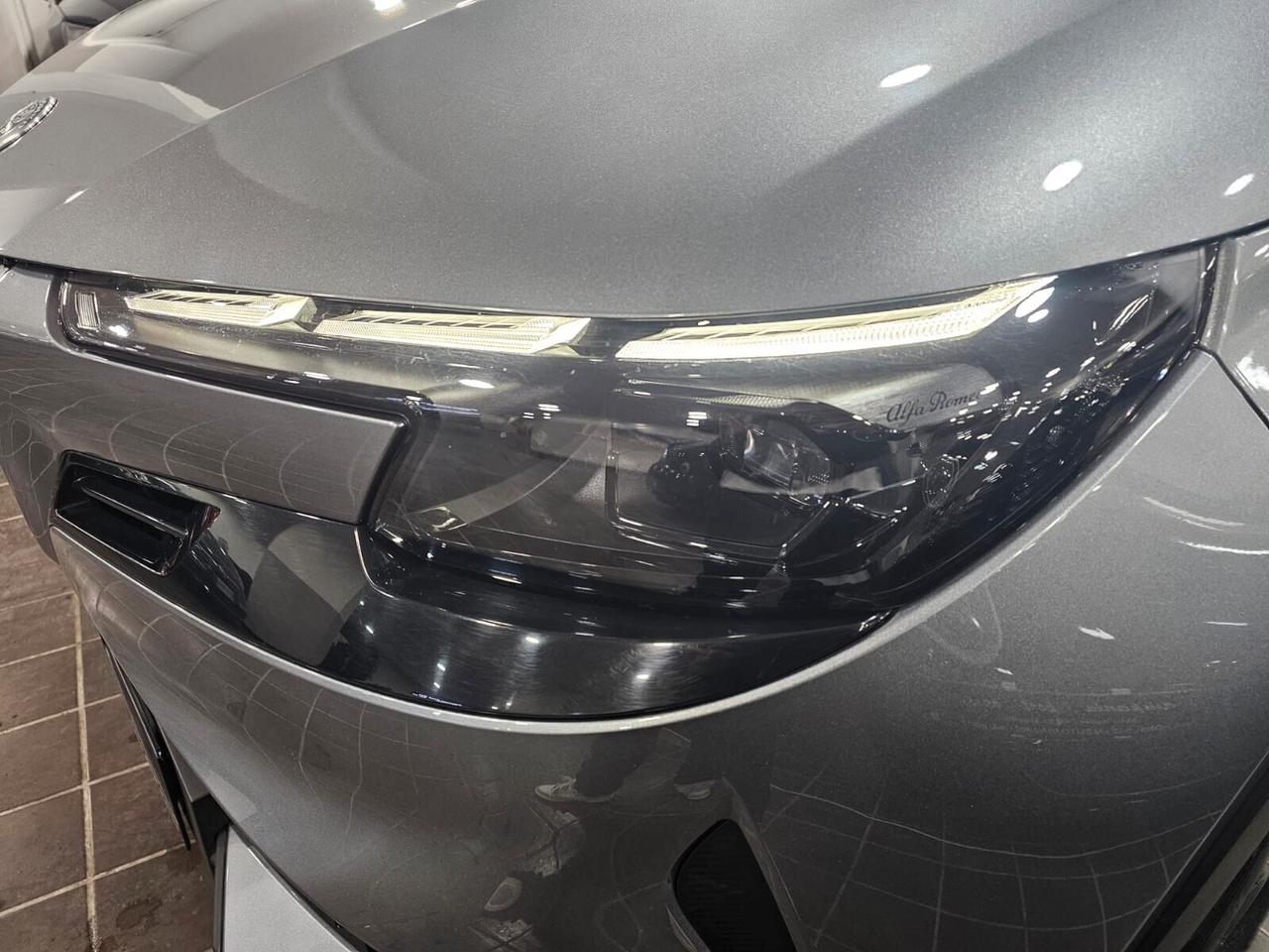 Alfa Romeo Junior 1.2 145 CV Hybrid eDCT6