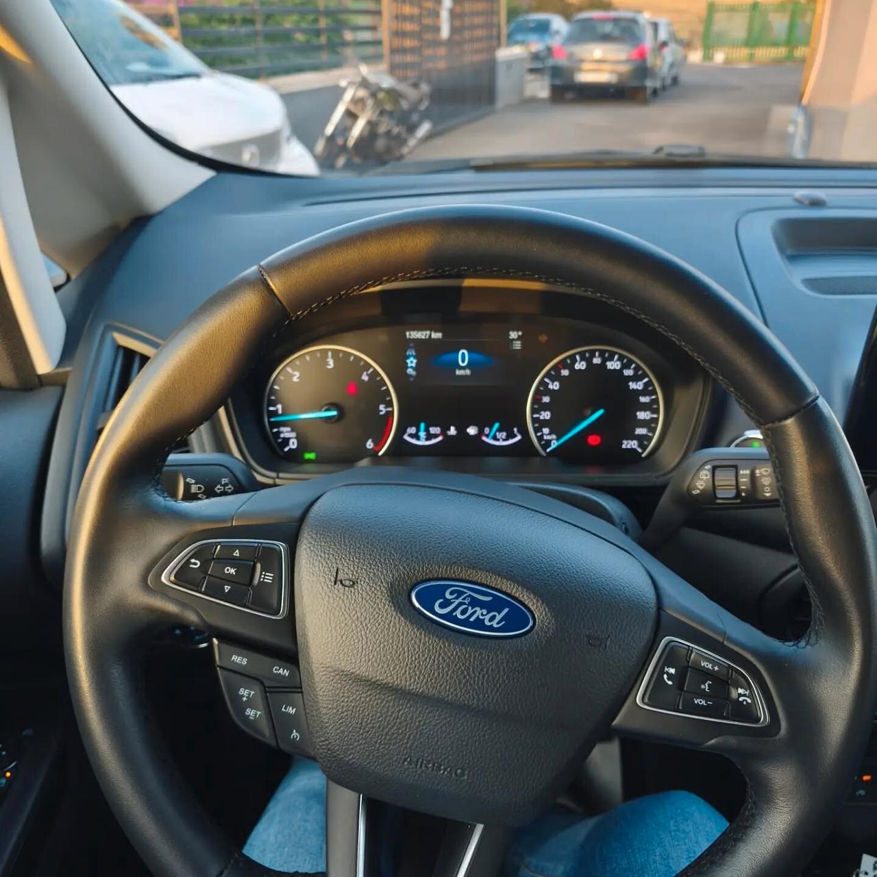 Ford EcoSport 1.5 TDCI TITANIUM FULL OPT