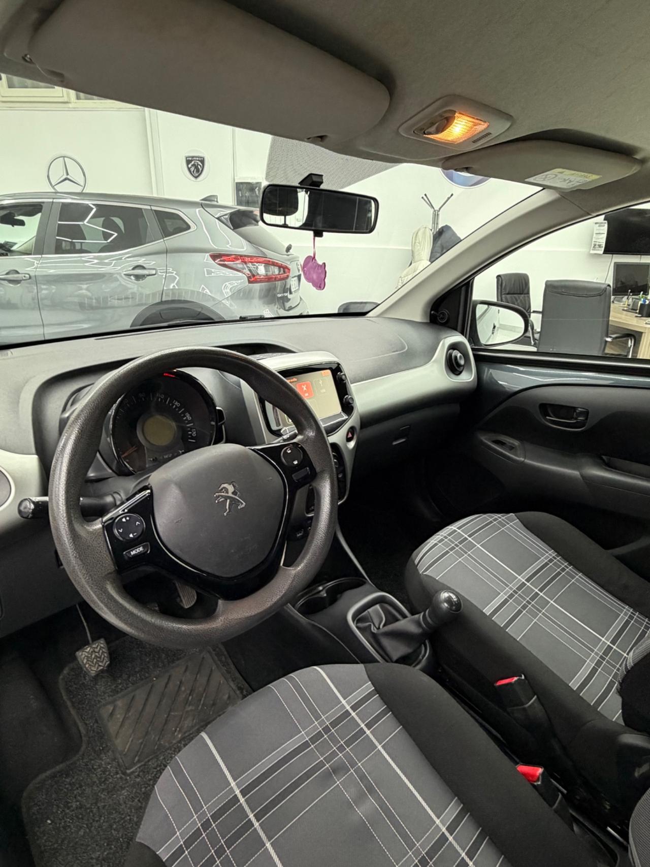 Peugeot 108 VTi 68 5 porte Active TOP!