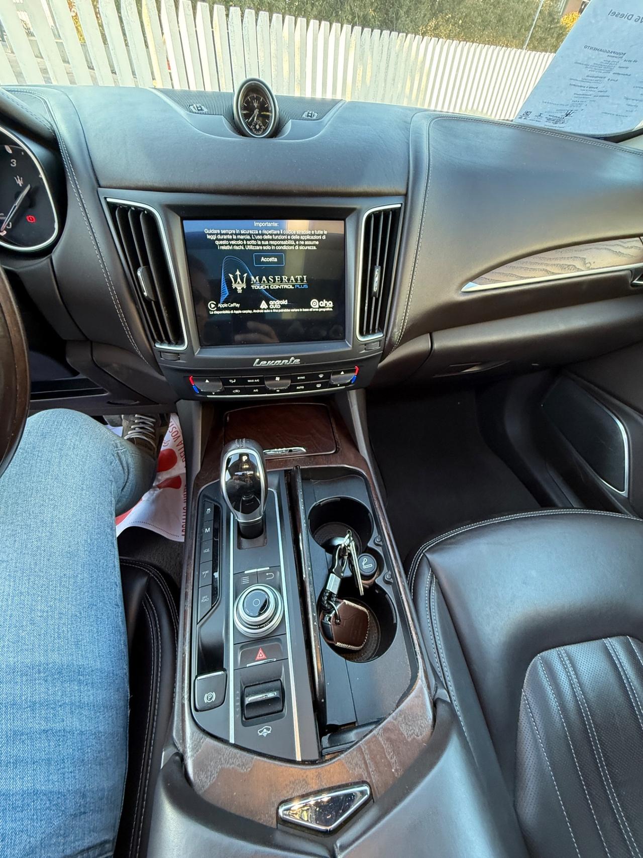 Maserati Levante V6 Diesel 275 CV AWD