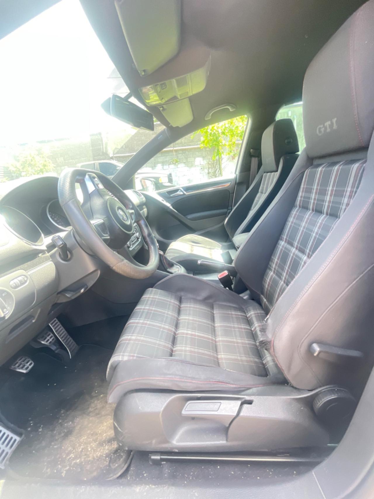 Volkswagen Golf GTI Golf 2.0 TSI DSG 5p. GTI