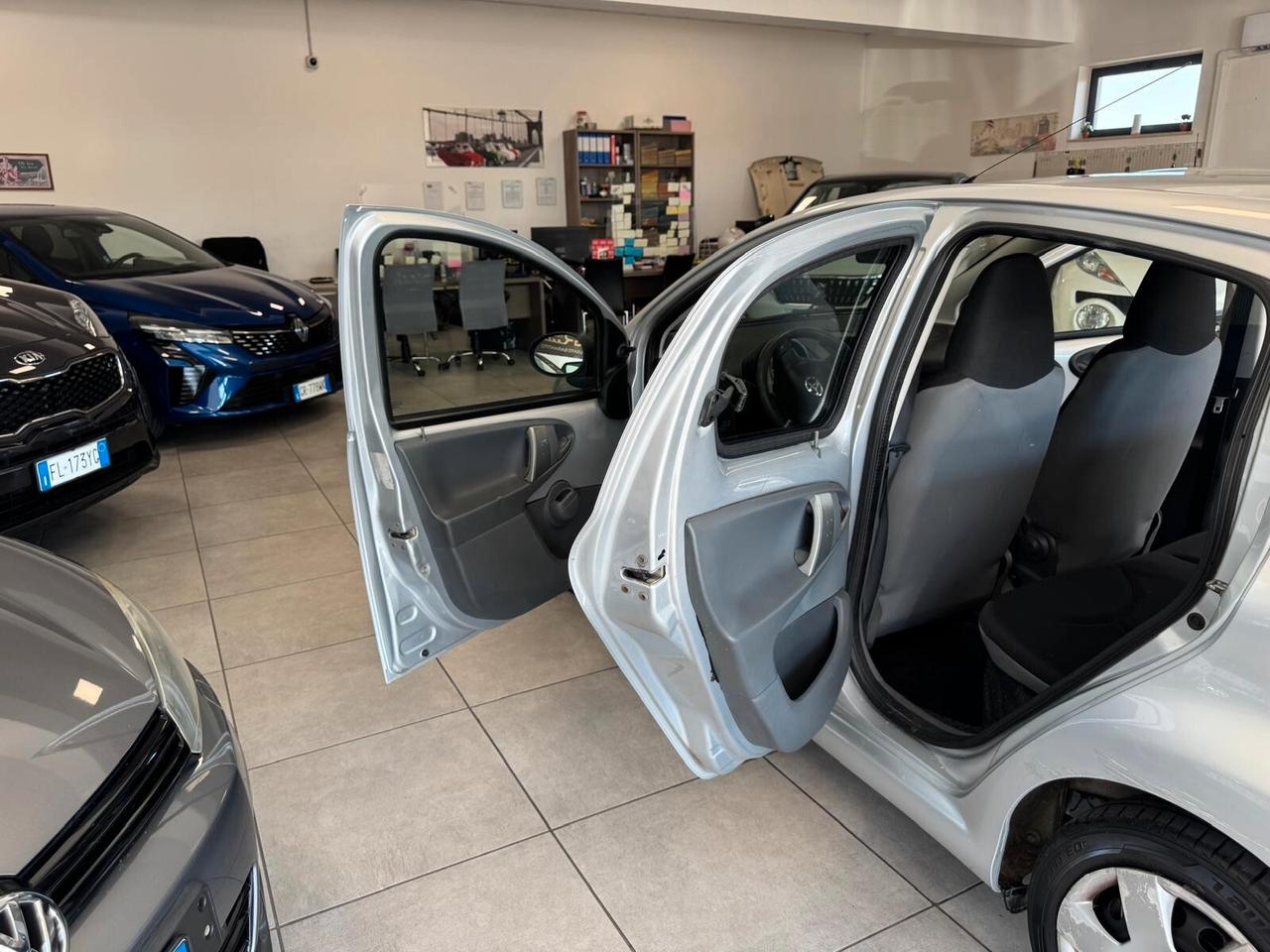 Toyota Aygo 1.0 VVT-i BENZ 68CV 5P UNIPRO 2008