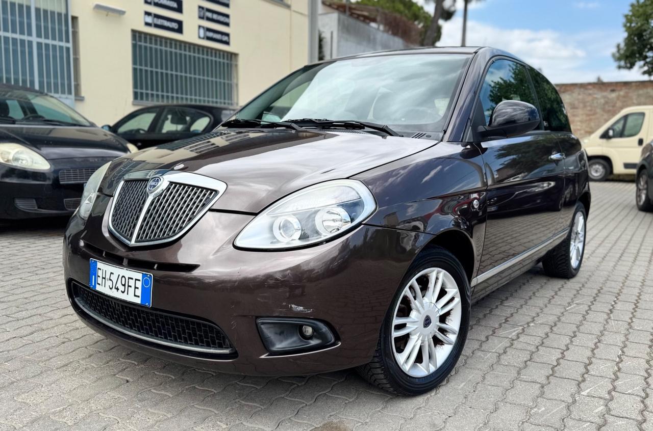 Lancia Ypsilon 1.2 69 CV 5 porte GPL Ecochic Platinum
