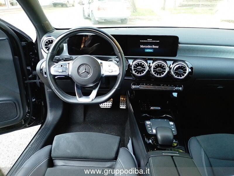 Mercedes-Benz Classe A - W177 2018 Diesel A 180 d Premium Night edition auto