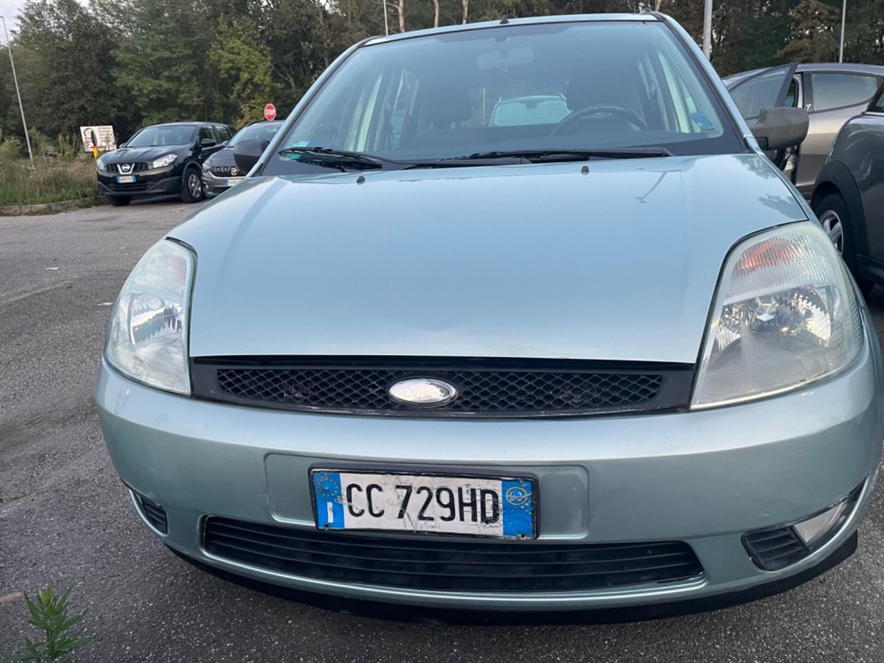 Ford Fiesta 1.4 16V 5p.*Neopatentati*Cerchi*