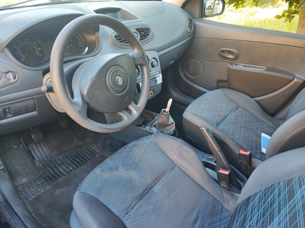 Renault Clio 1.2 SporTour Le Iene station wagon