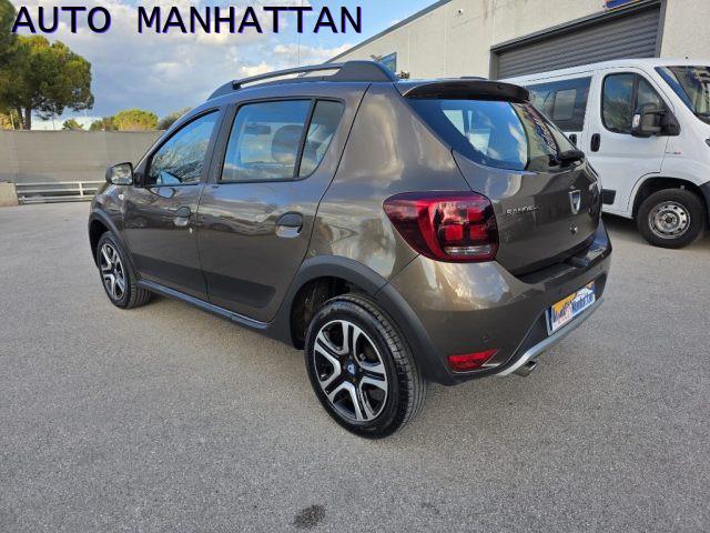 DACIA Sandero Stepway 1.5 Blue dCi 95CV 15th Anniversary