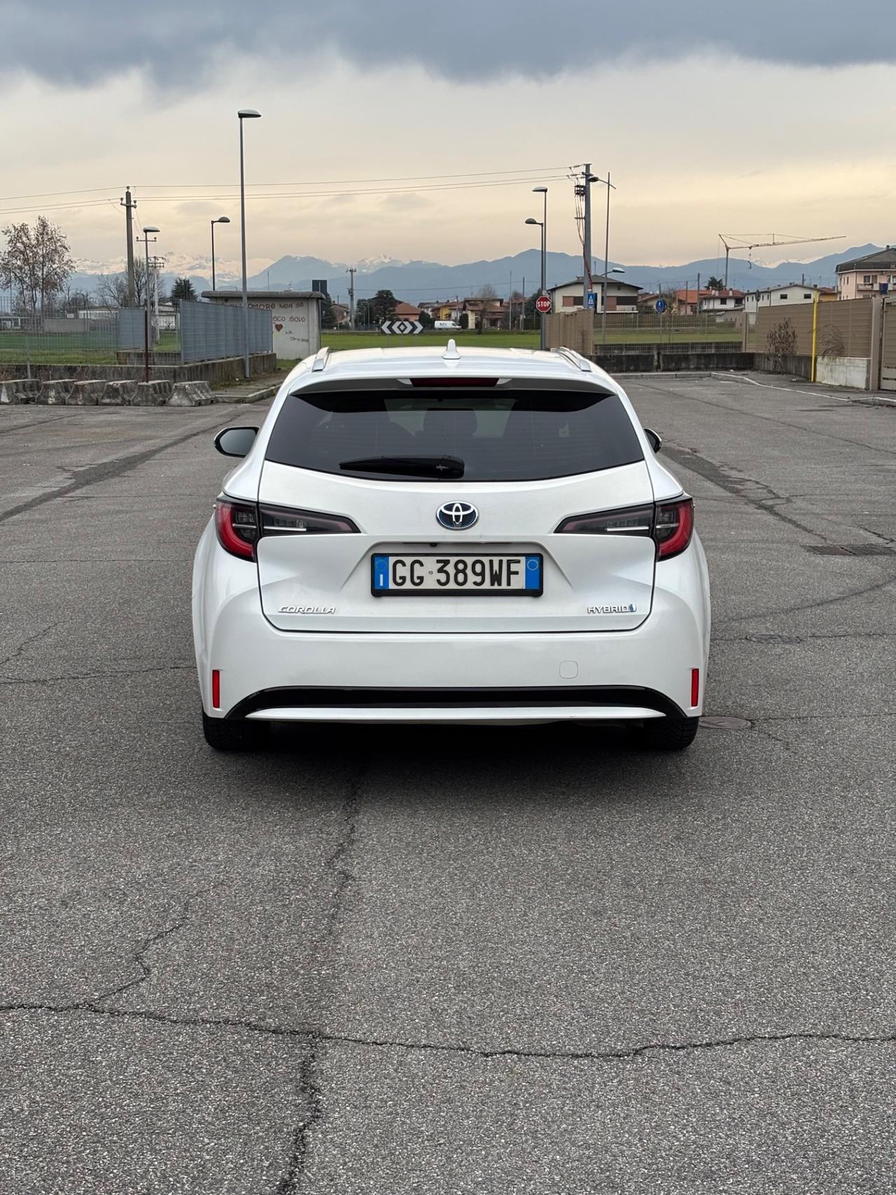 Toyota Corolla Touring Sports 1.8 Hybrid Active