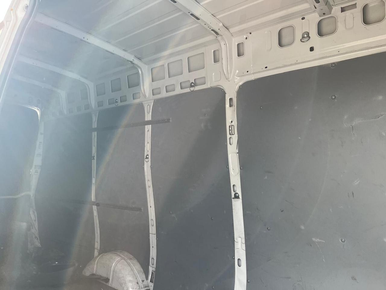 Iveco Daily 35S12V 2.3 HPT PM-TN Furgone