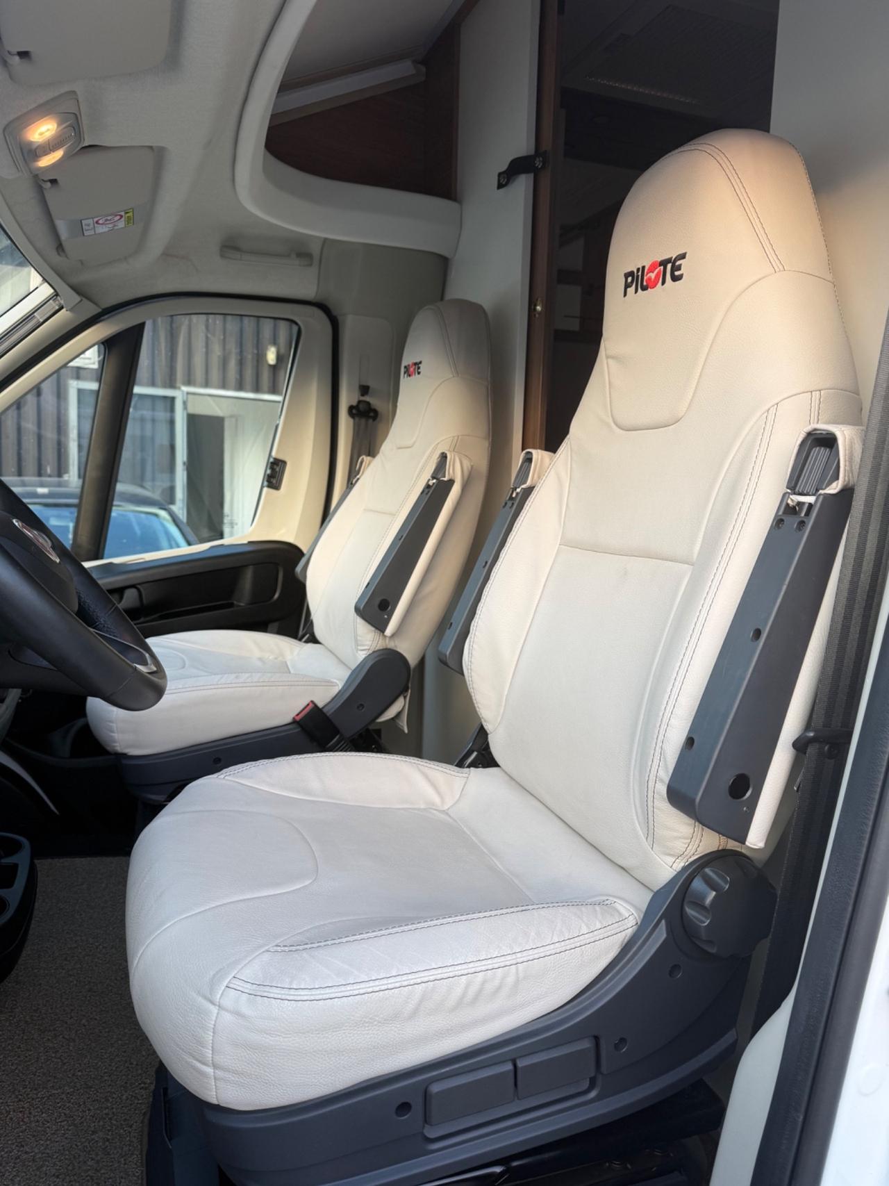 Fiat Ducato 33 2.2 Mjt 140CV PLM-TM Furgone Vetrato