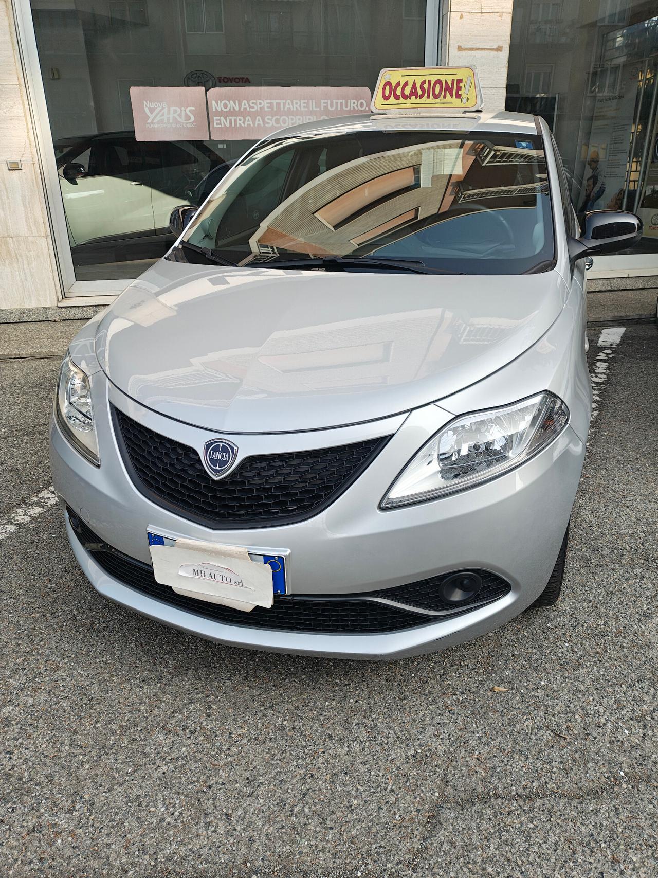 Lancia Ypsilon 1.2 69 CV 5 porte S&S Elefantino Blu