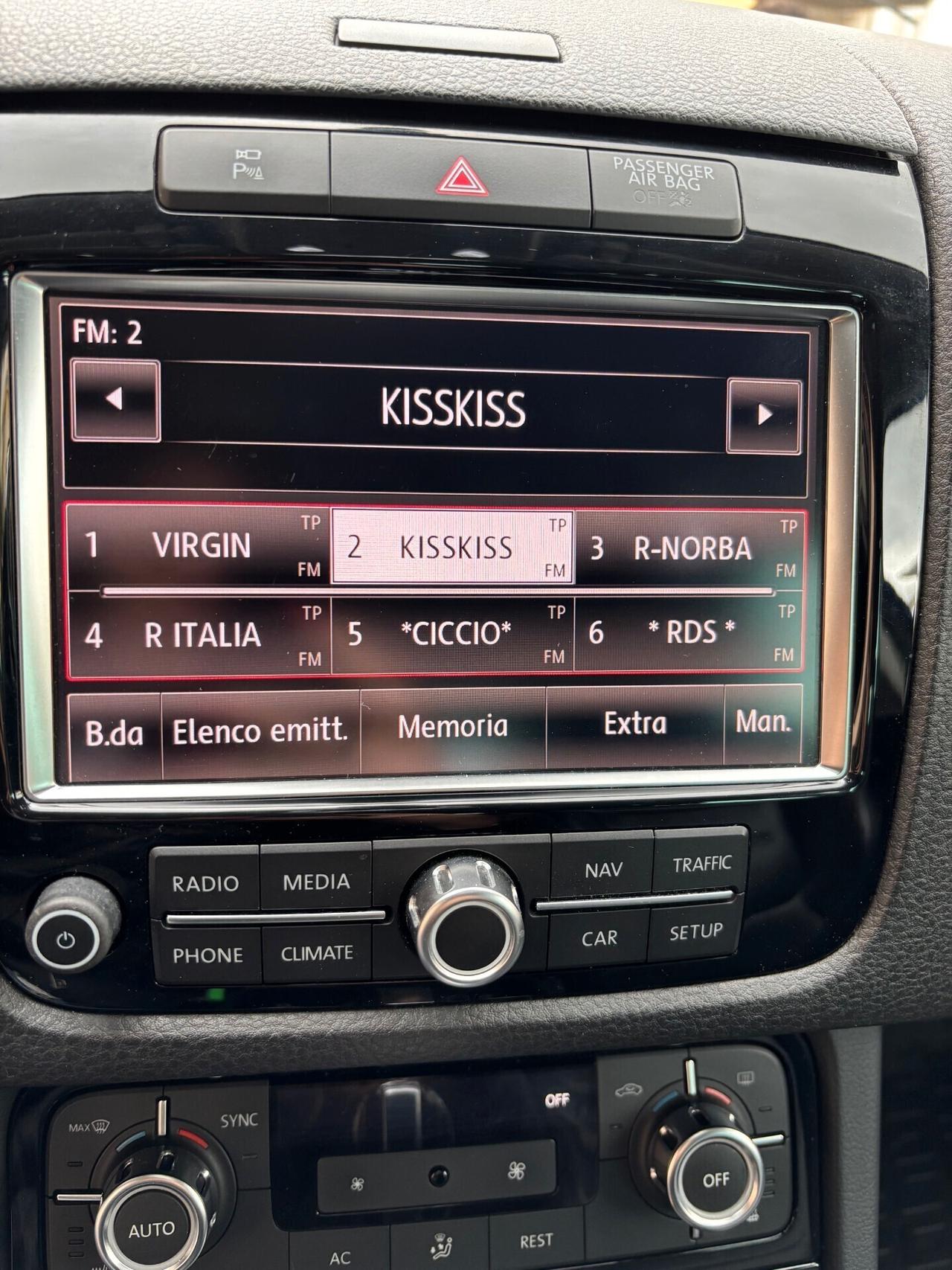 Volkswagen Touareg R-Line Fari LED