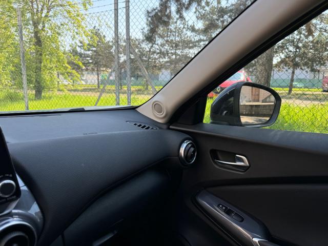 NISSAN Juke 1.0 DIG-T 114 CV BUSINESS NAVI+RETR.