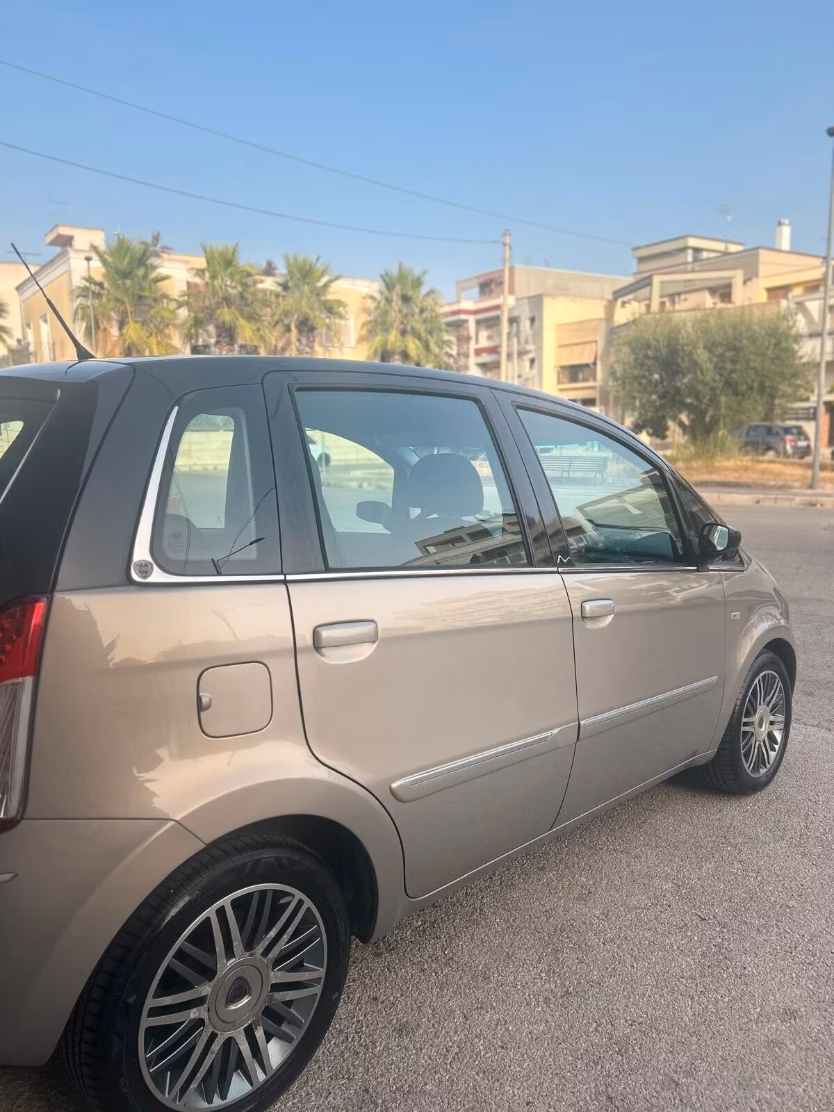 Lancia MUSA 1.3 Multijet 16V 70 CV Argento