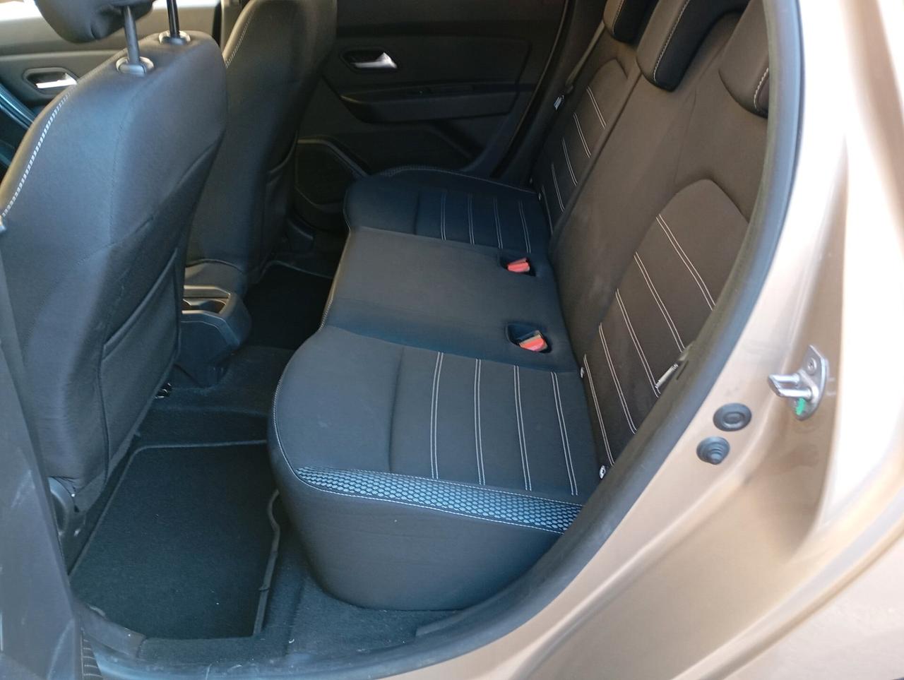 Dacia Duster 4x4 Techroad-2019