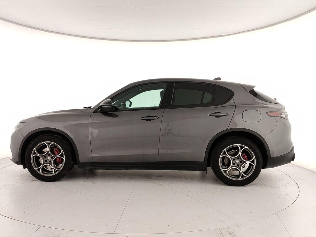Alfa Romeo Stelvio 2.2 Turbodiesel 160 CV AT8 RWD Sprint